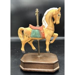 Vintage UOGC Taiwan Carousel Horse Figurine￼ Musical Figurine Beautiful Base